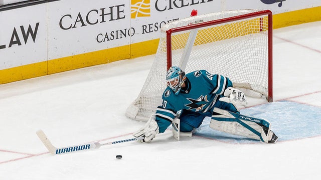 sharks-oilers-2210038465.jpg 