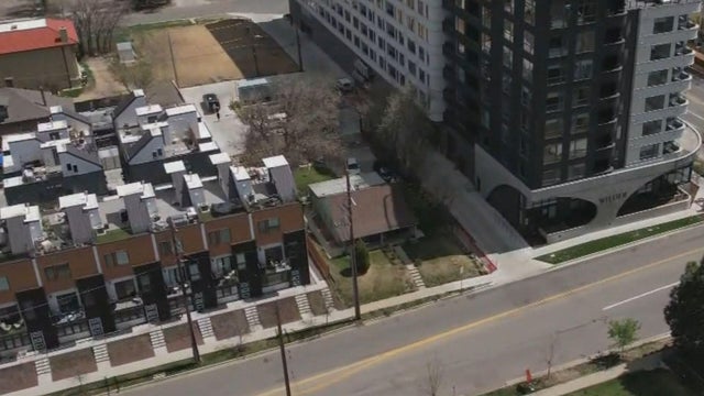 house.jpg 