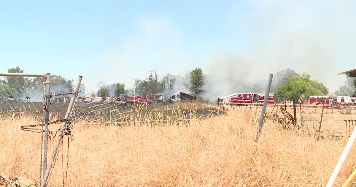 Grass fire in Rio Linda prompts some evacuations 