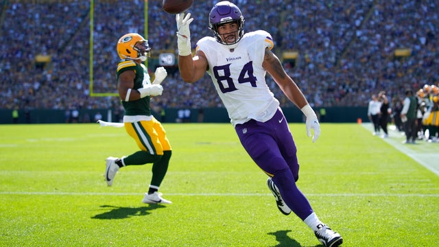 Minnesota Vikings v Green Bay Packers 